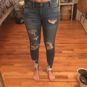 American eagle high rise ripped jeggings